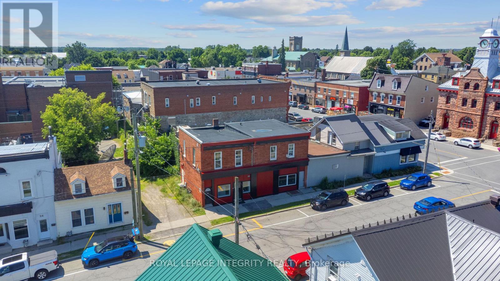 34 Market Street Property Photo 3
