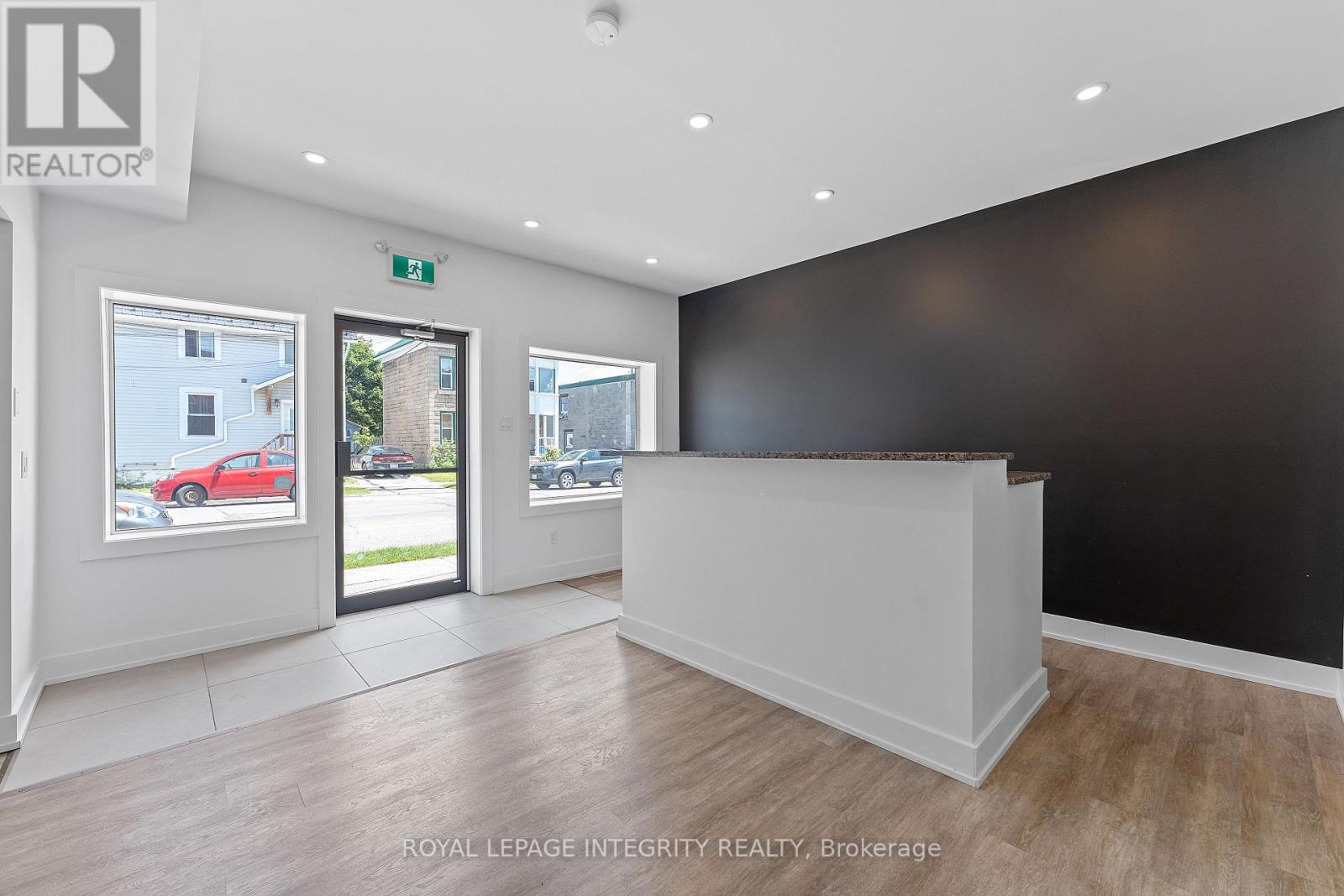 34 Market Street Property Photo 6