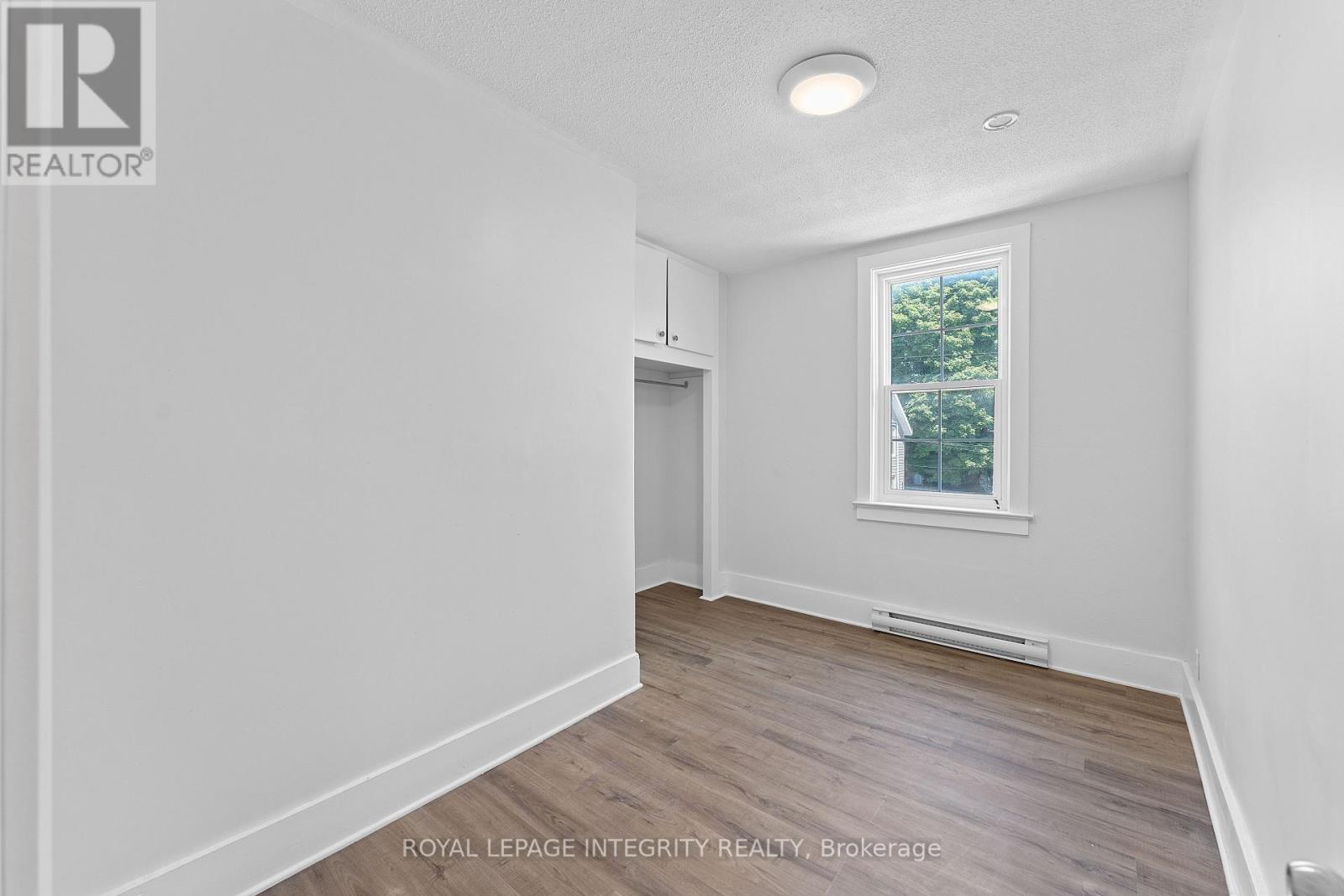 34 Market Street Property Photo 18