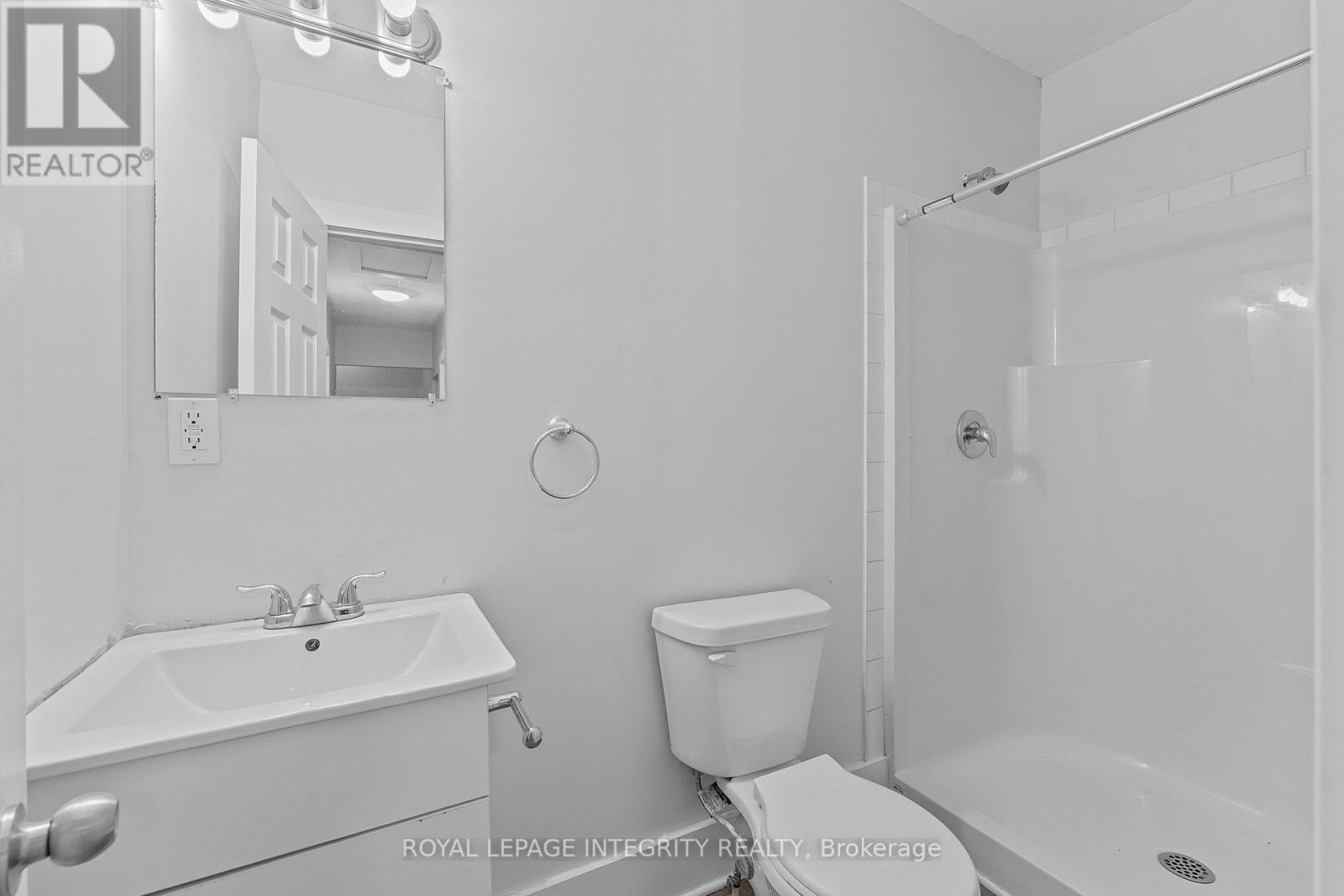 34 Market Street Property Photo 21