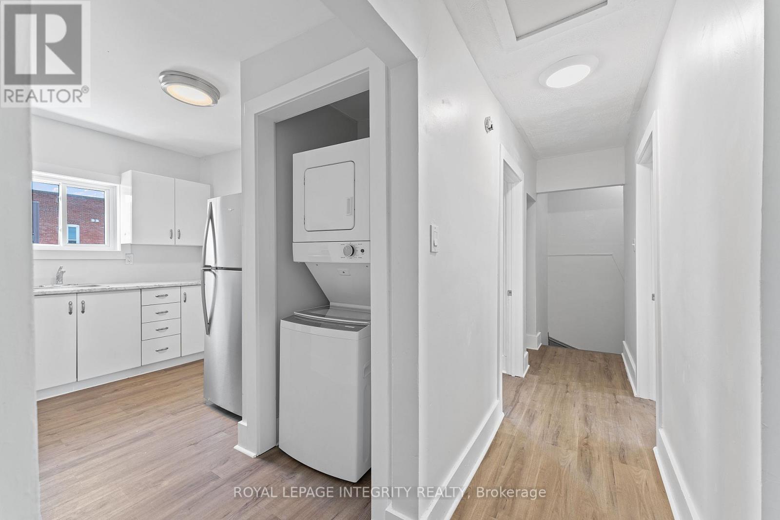 34 Market Street Property Photo 22