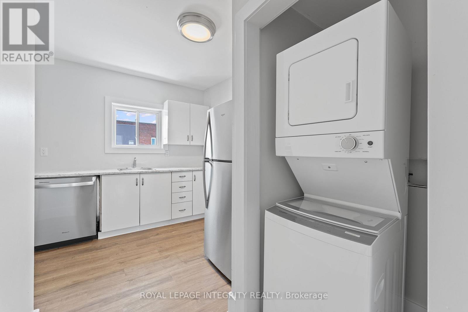 34 Market Street Property Photo 23