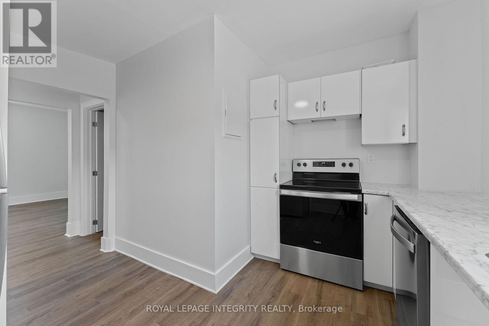 34 Market Street Property Photo 25
