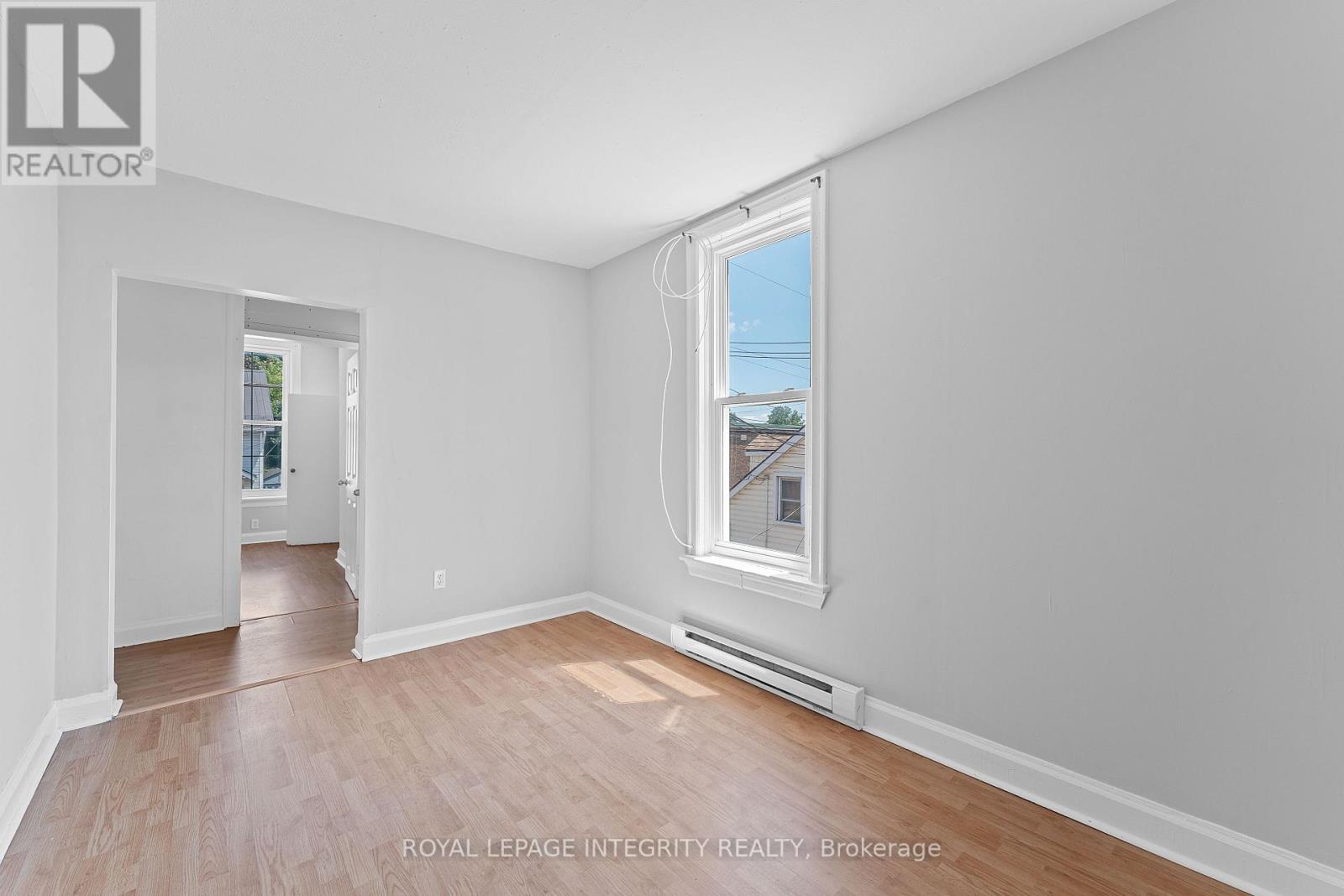 34 Market Street Property Photo 30