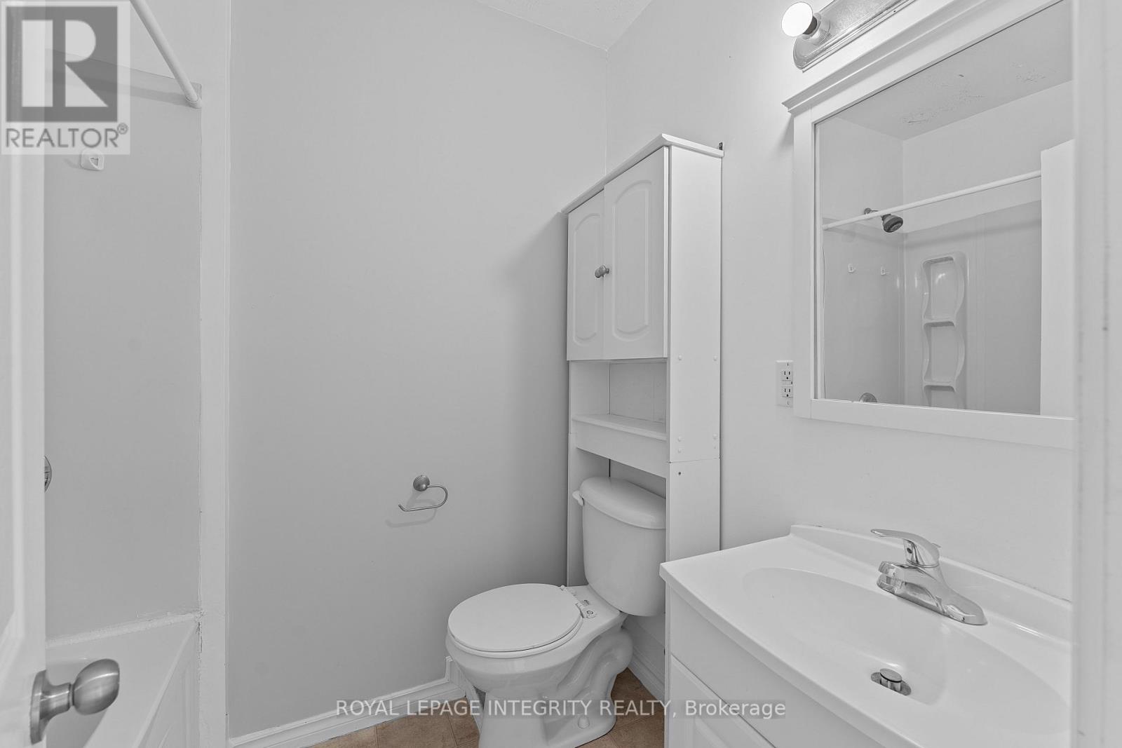 34 Market Street Property Photo 35