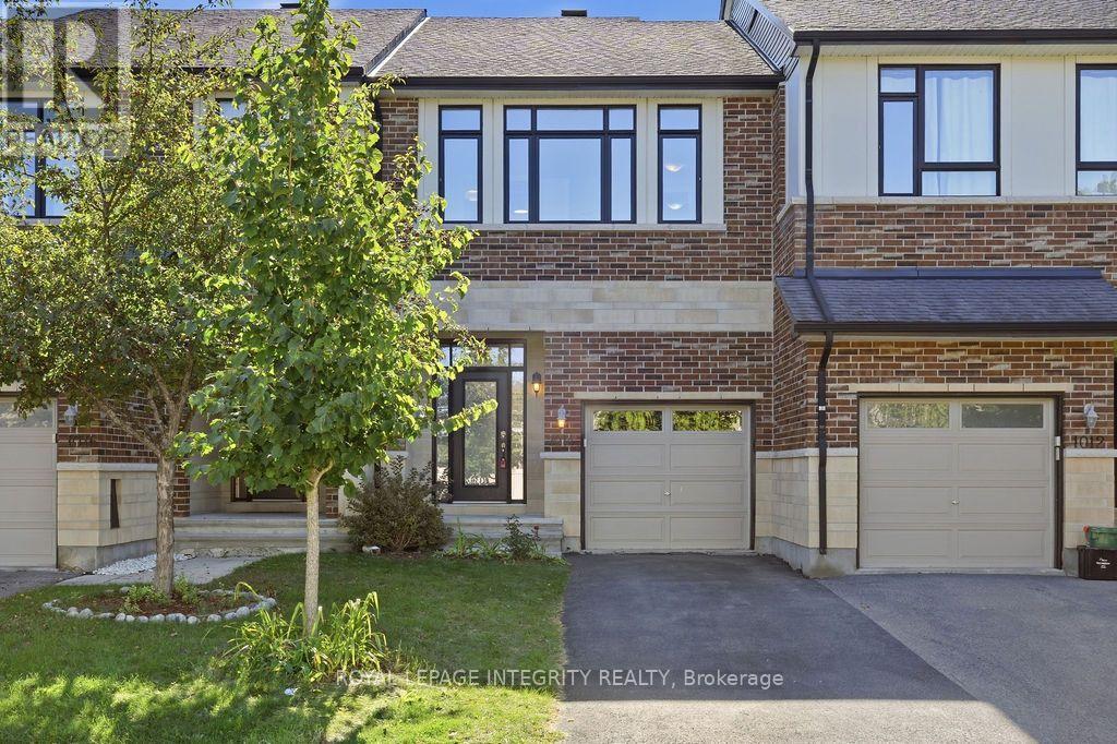 1014 OTTENBRITE CRESCENT Property Photo 1