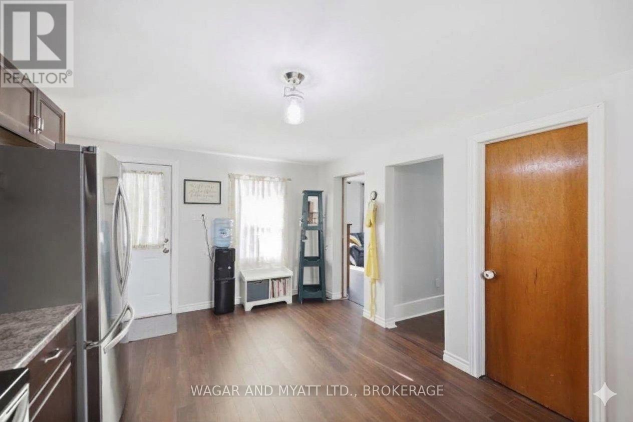 205 Centre Street N Property Photo 19