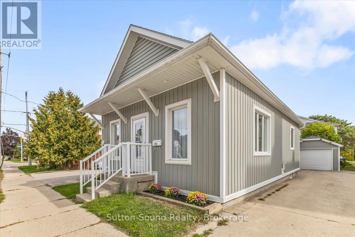 885 2ND AVENUE W Property Image