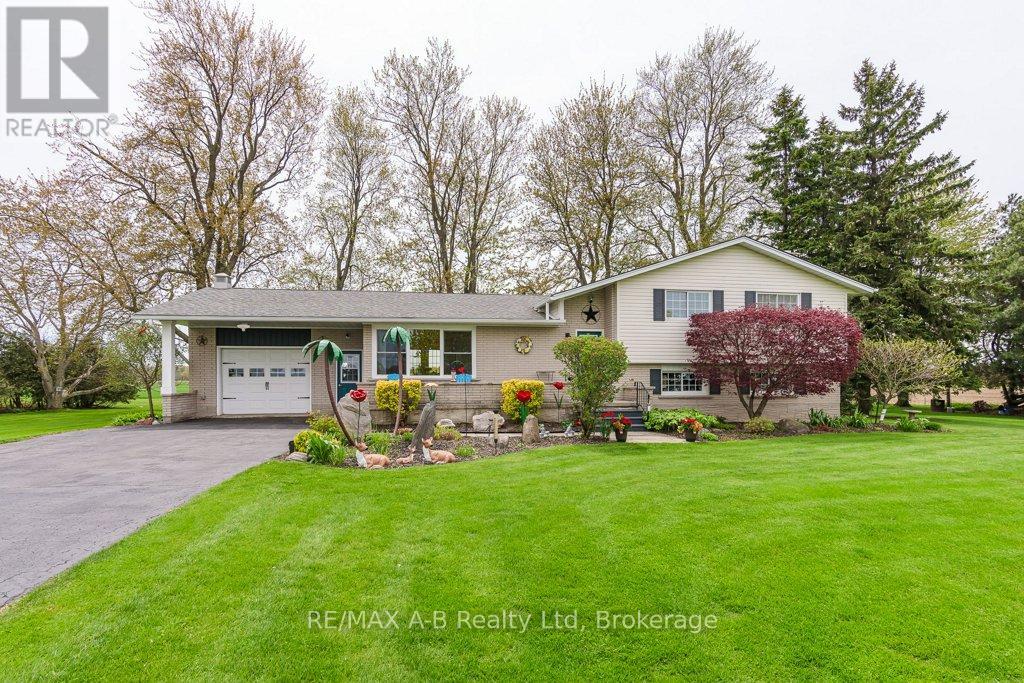 4555 Perth Line 20 Road Property Photo 2