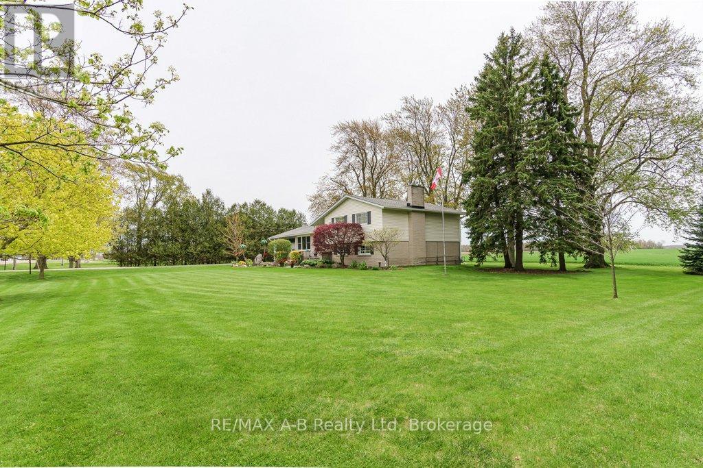 4555 Perth Line 20 Road Property Photo 6