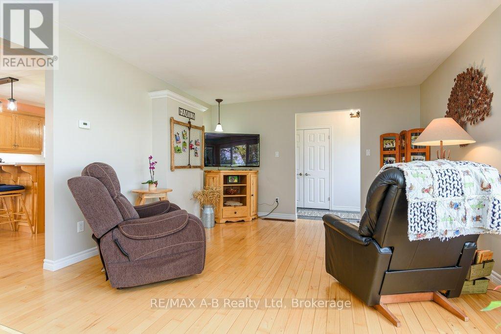 4555 Perth Line 20 Road Property Photo 21