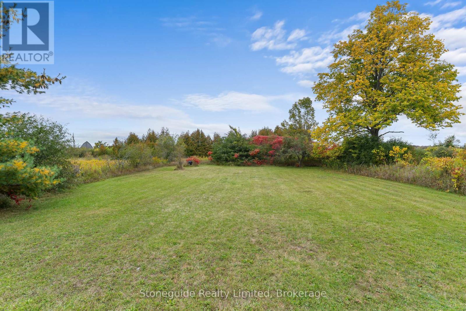 100 Moloney Line Property Photo 23