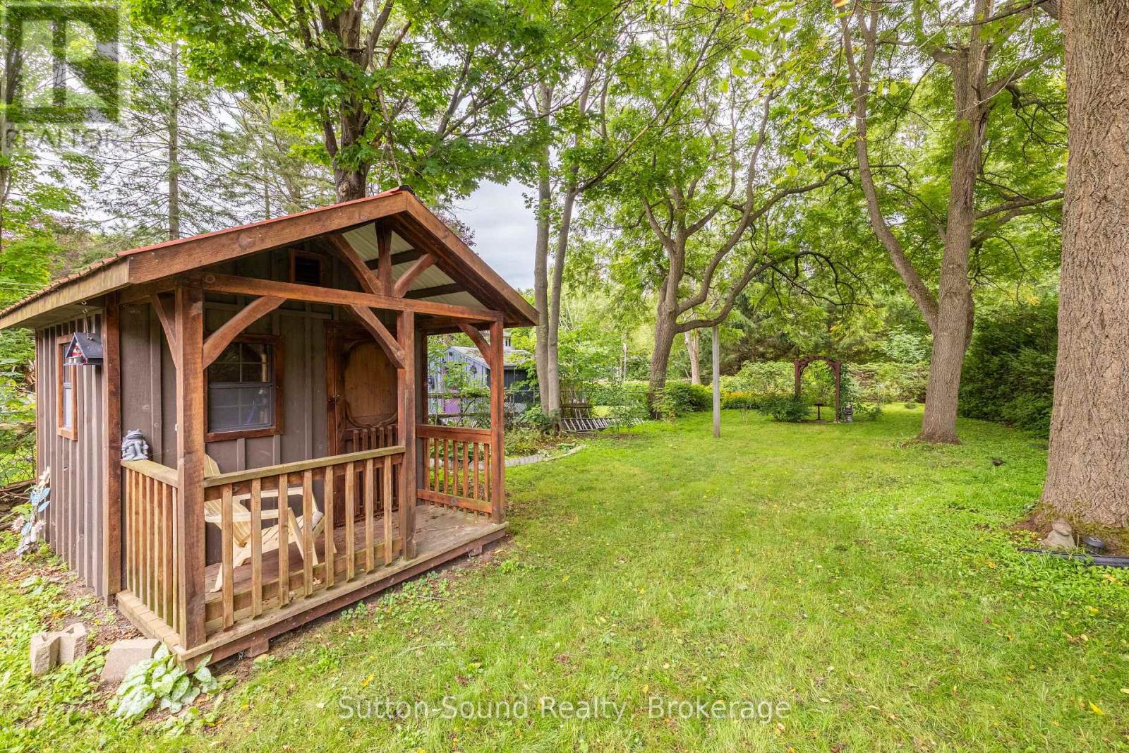 359 5th Street E Property Photo 29