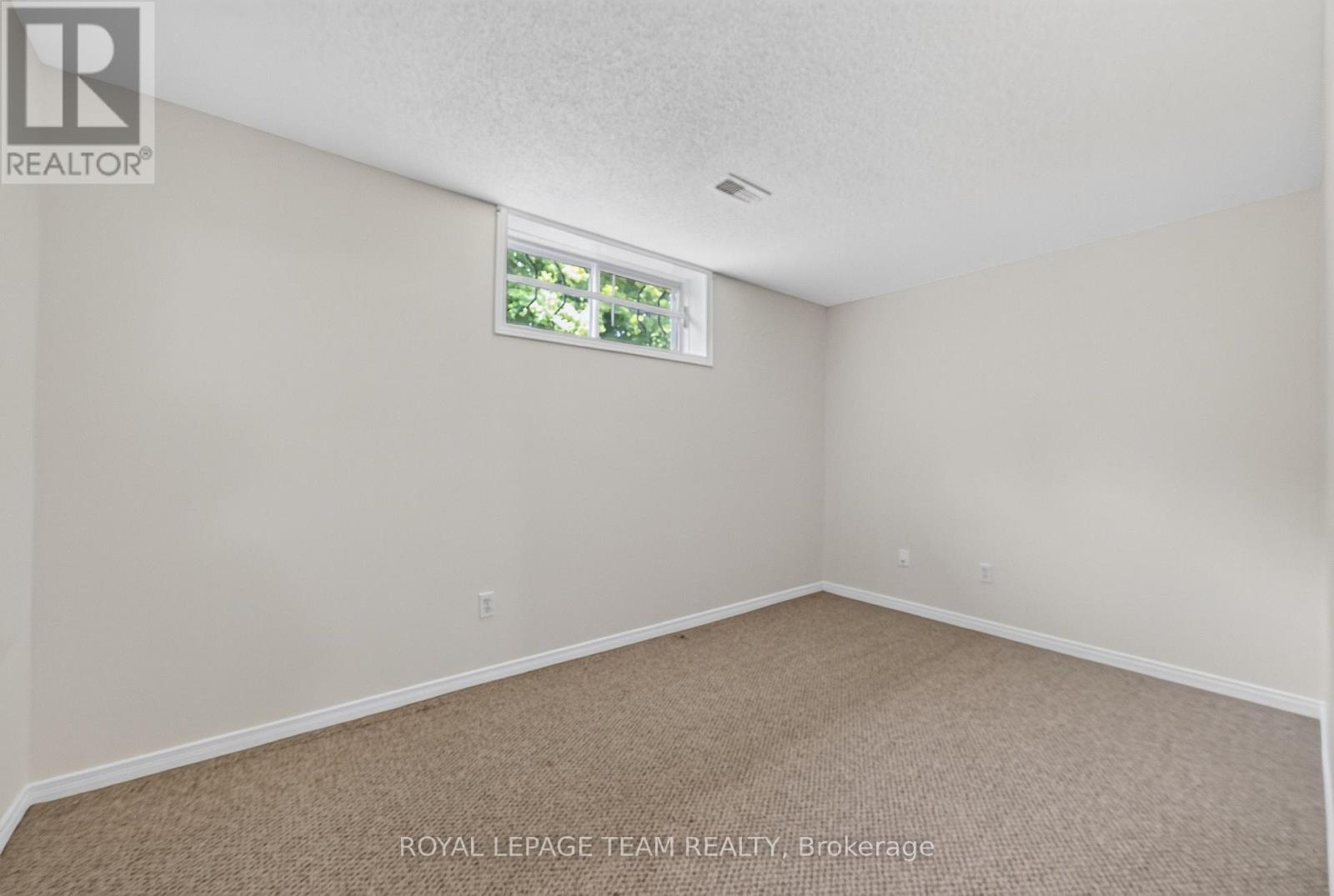 35 Billingham Crescent Property Photo 45