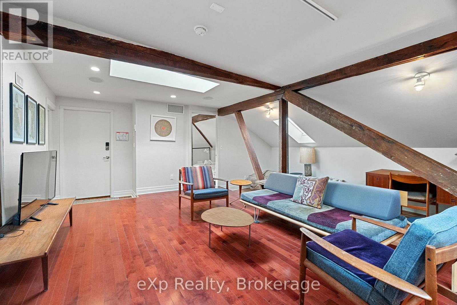 6 - 94 Wellington Street Property Photo 3