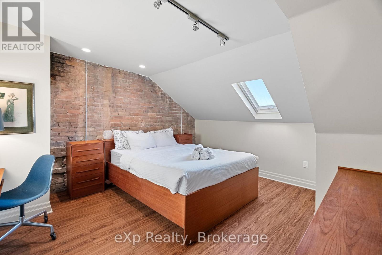6 - 94 Wellington Street Property Photo 16