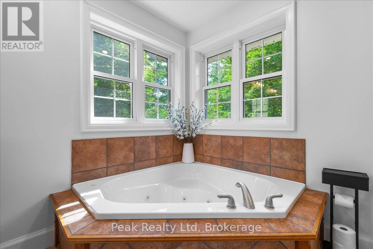 218 Wilson Avenue Property Photo 26