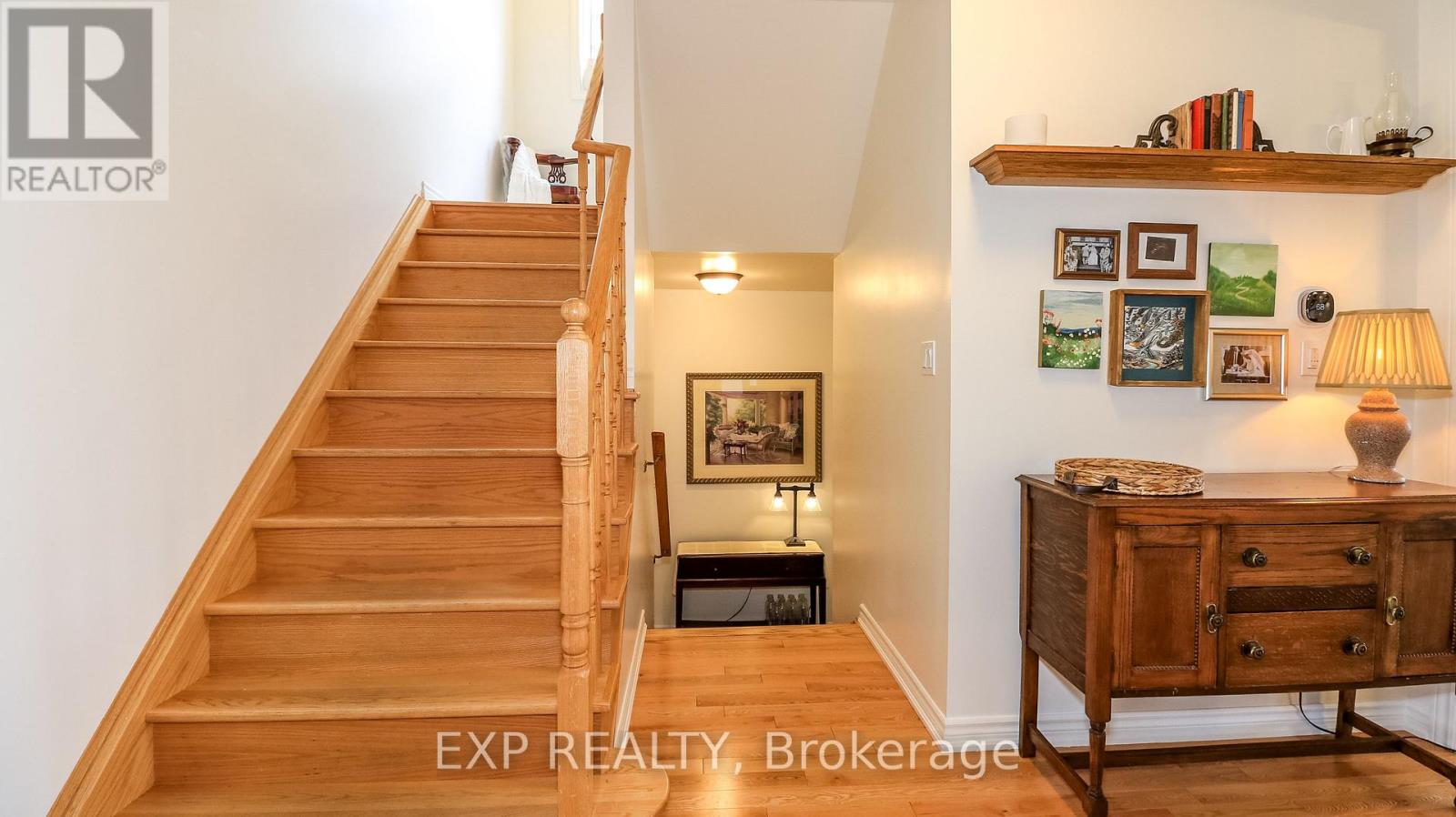 251 Ridley Crescent Property Photo 6