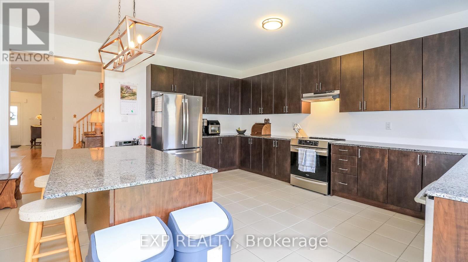 251 Ridley Crescent Property Photo 17