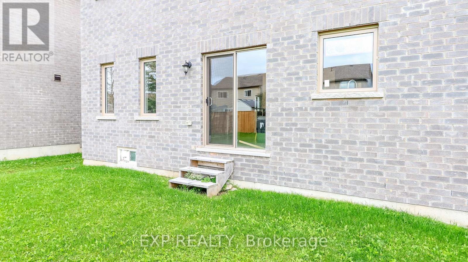 251 Ridley Crescent Property Photo 40