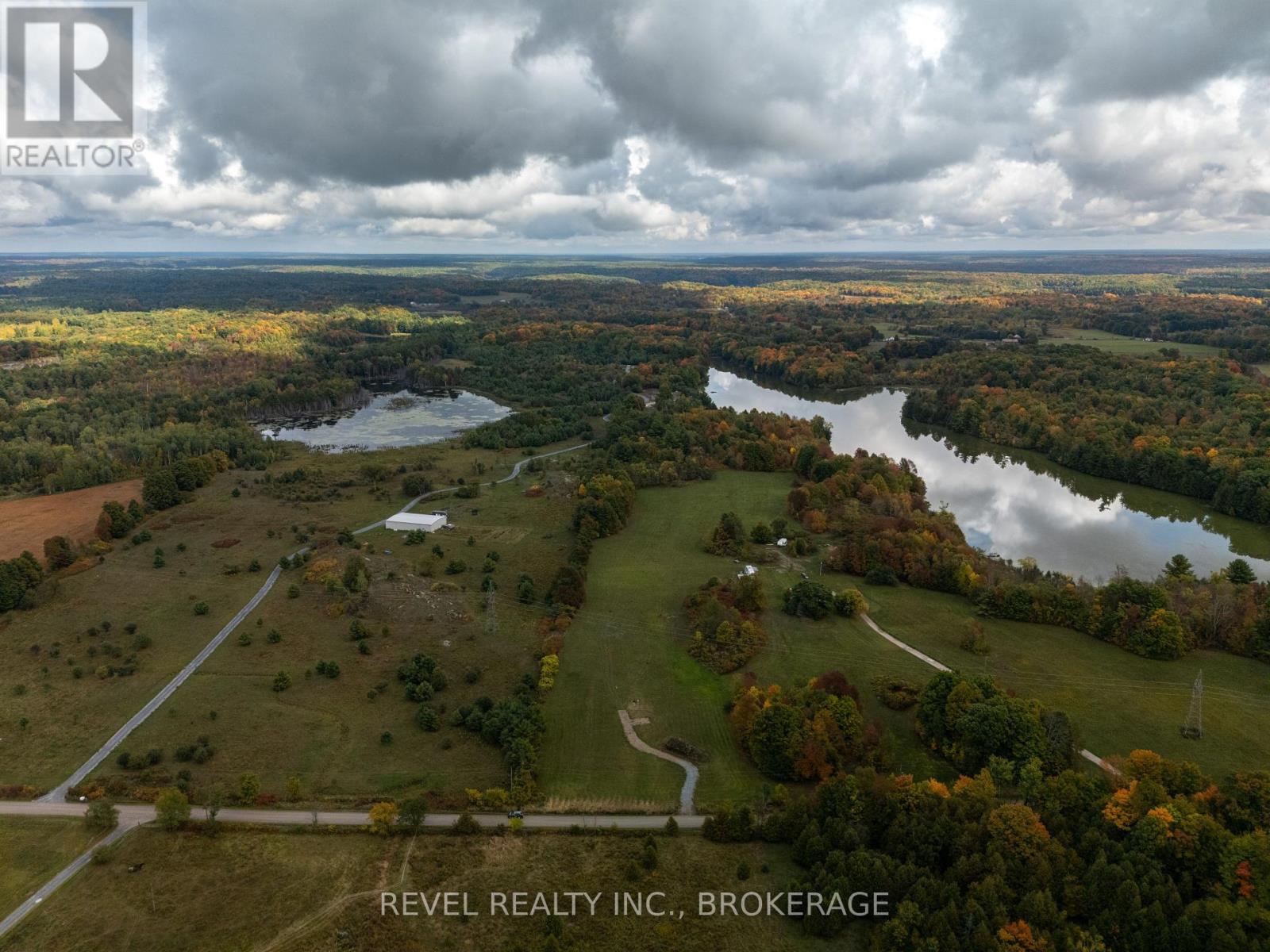 00 Forty Foot Road Property Photo 3
