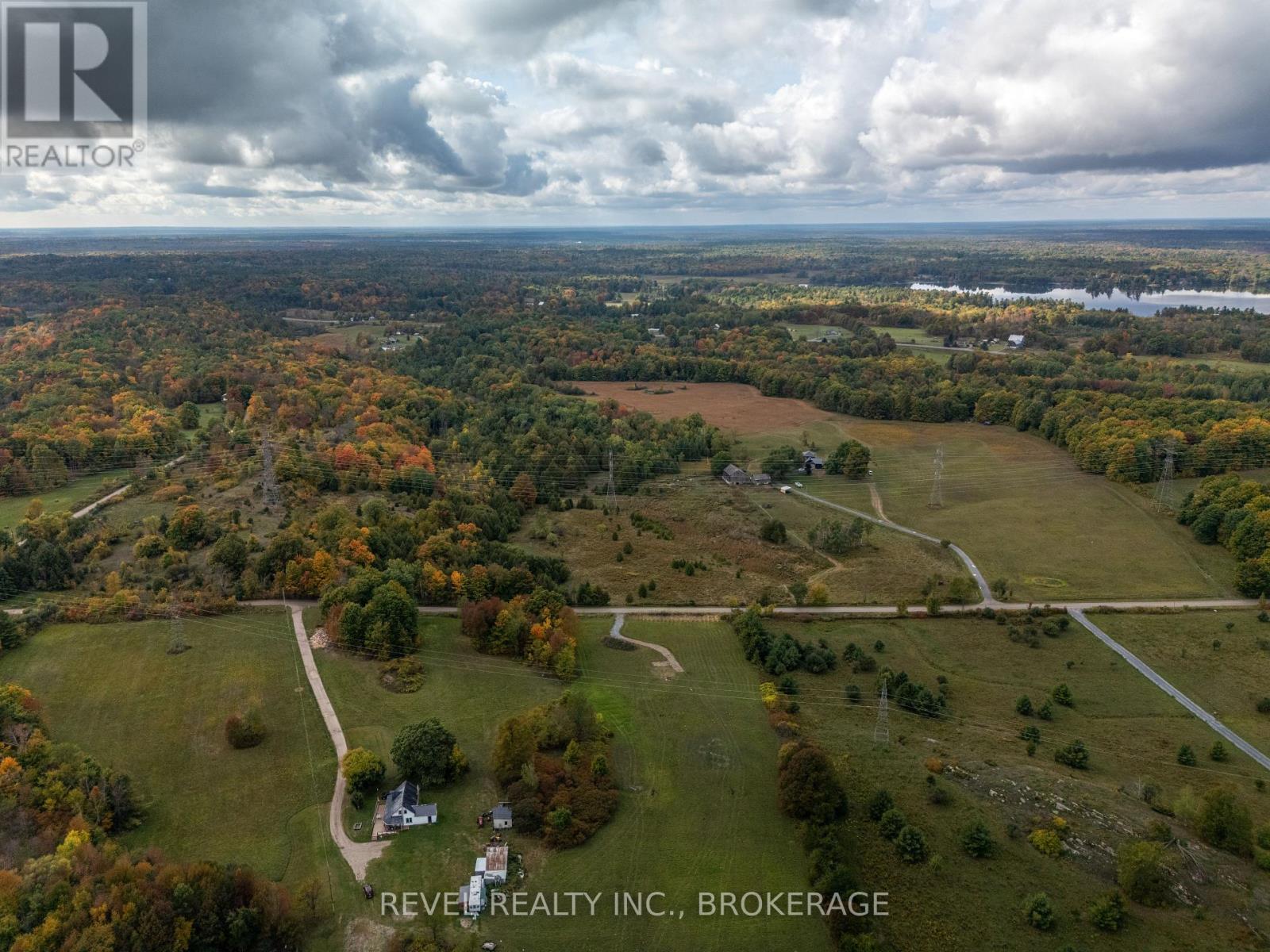 00 Forty Foot Road Property Photo 5