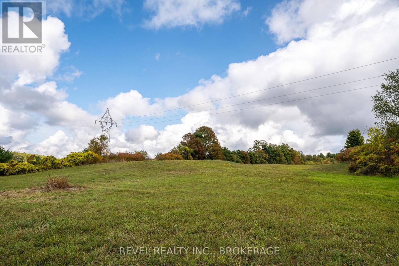 00 Forty Foot Road Property Photo 15