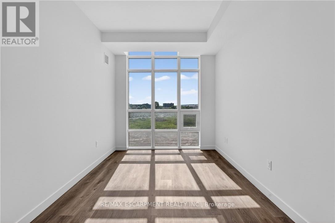 606 - 461 Green Road Property Photo 22