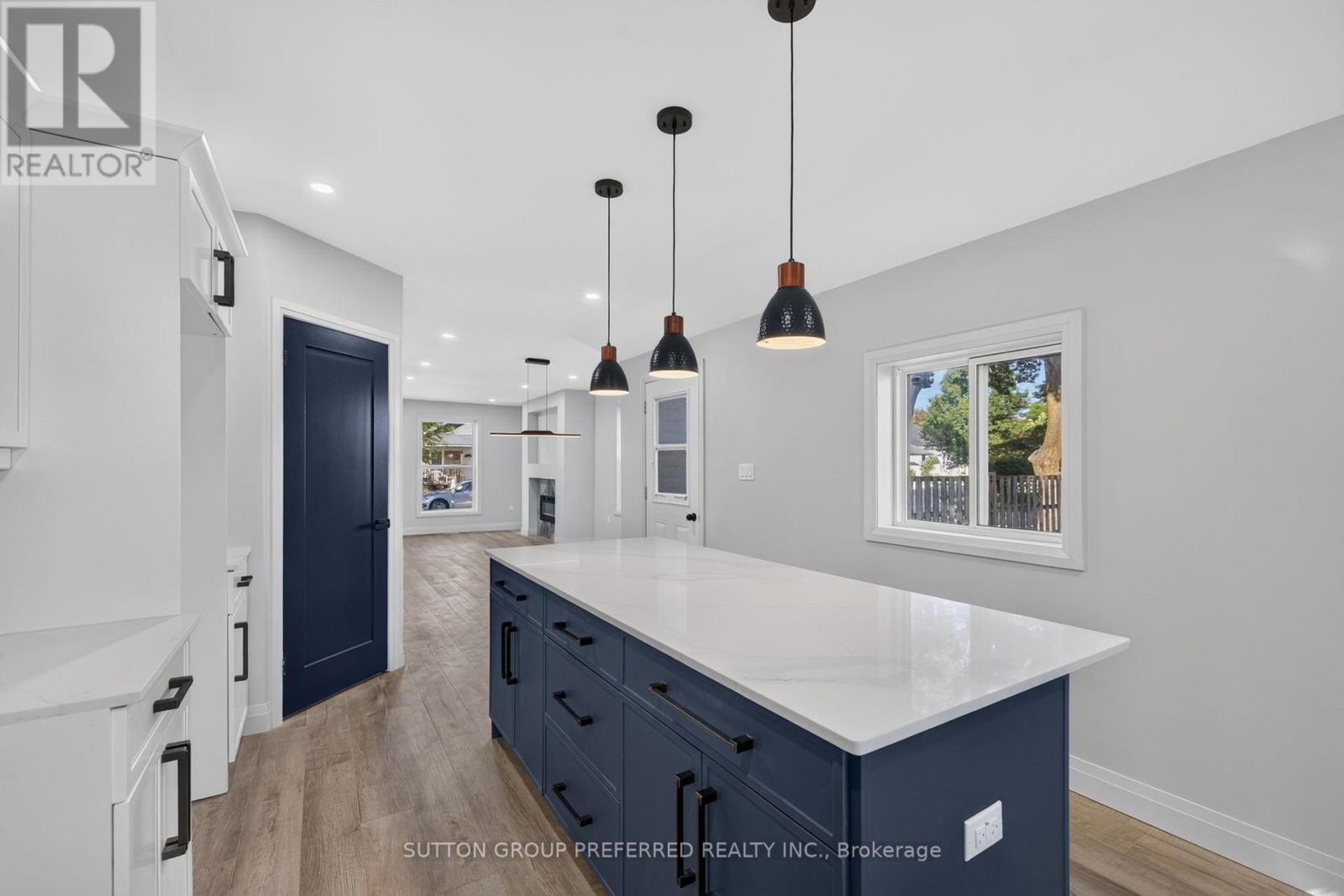 118 Delaware Street Property Photo 16