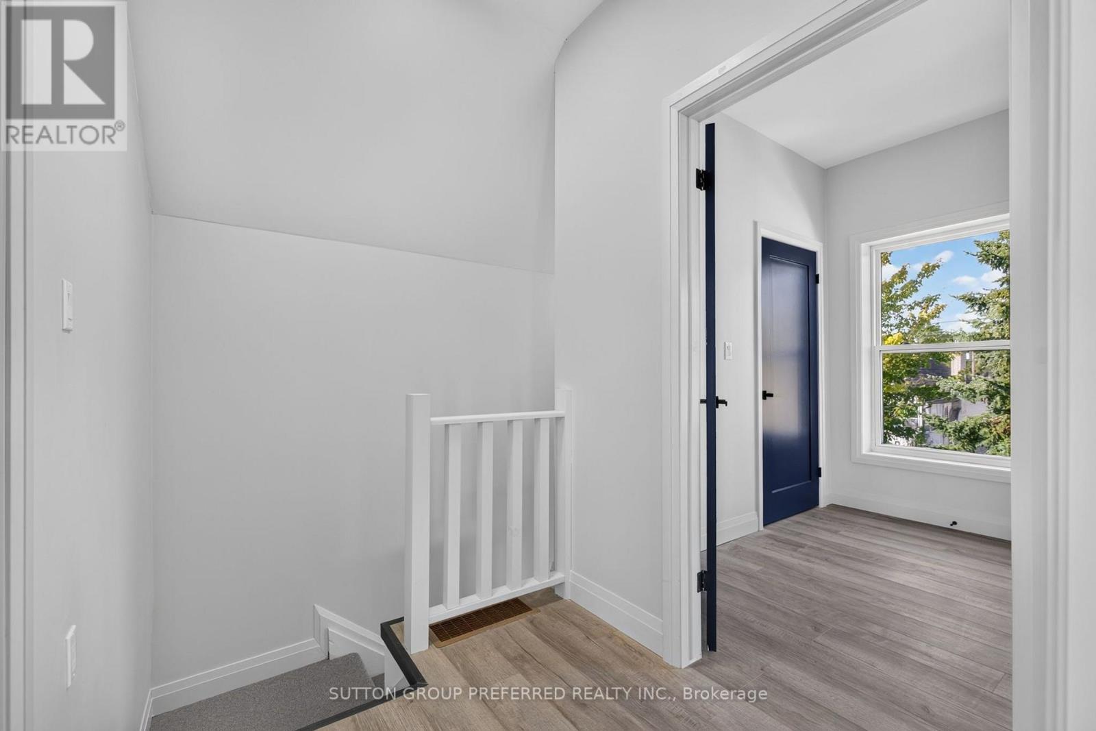 118 Delaware Street Property Photo 28