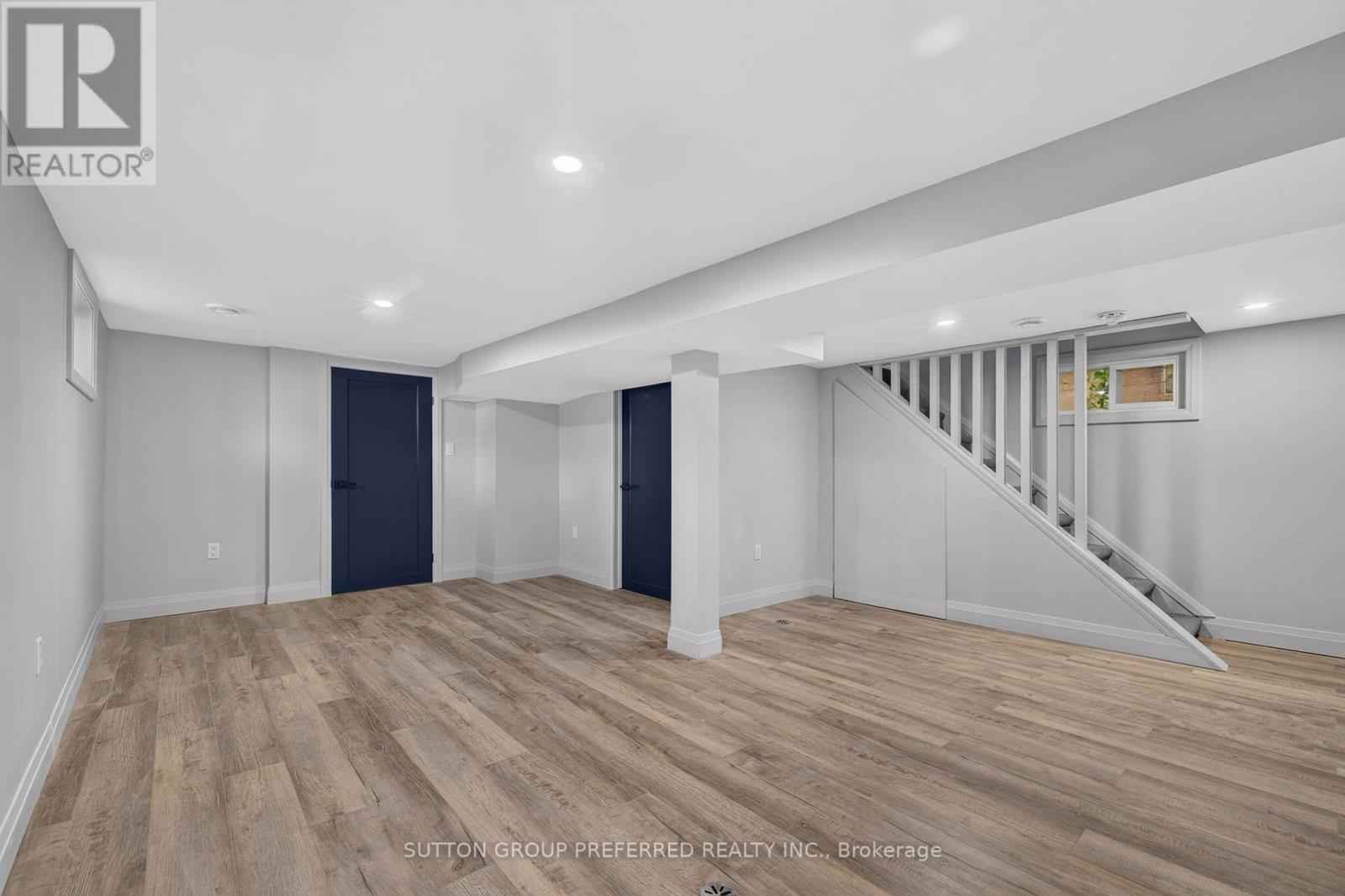 118 Delaware Street Property Photo 31