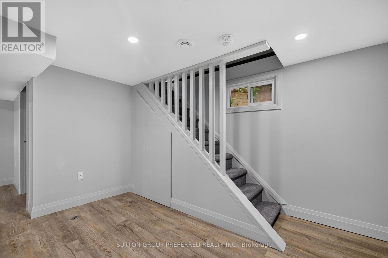 118 Delaware Street Property Photo 35