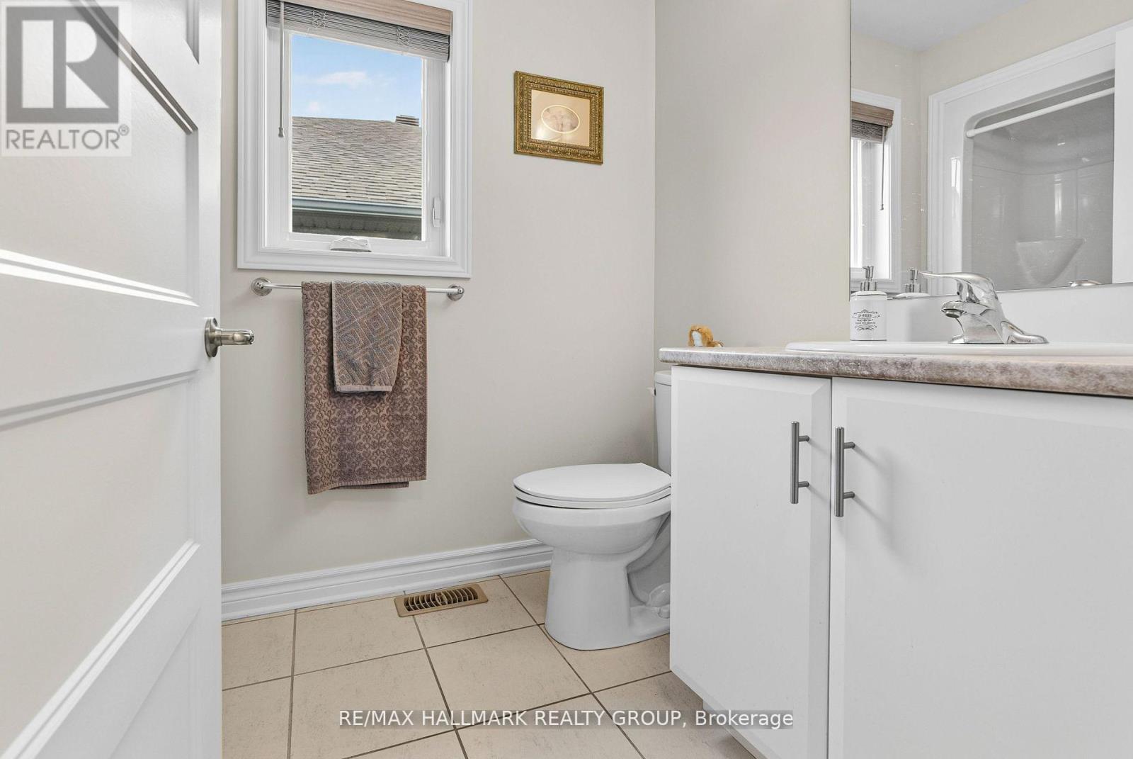 92 Seabert Drive Property Photo 18