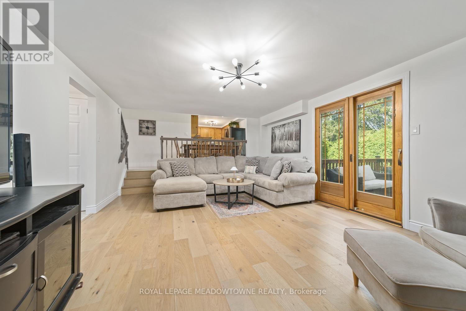 164 Henry Street Property Photo 21