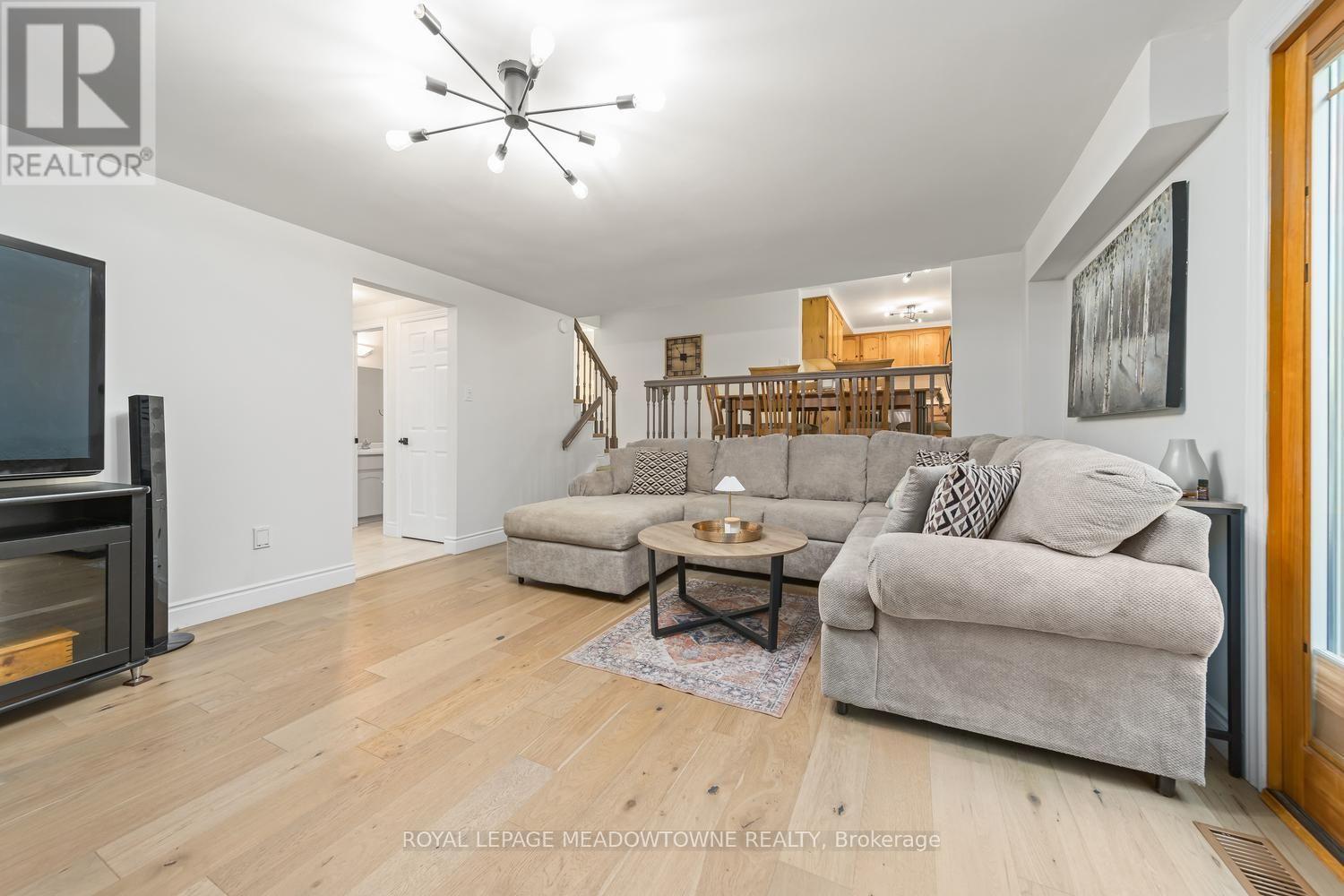 164 Henry Street Property Photo 22