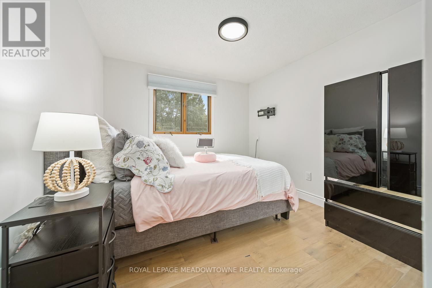 164 Henry Street Property Photo 30