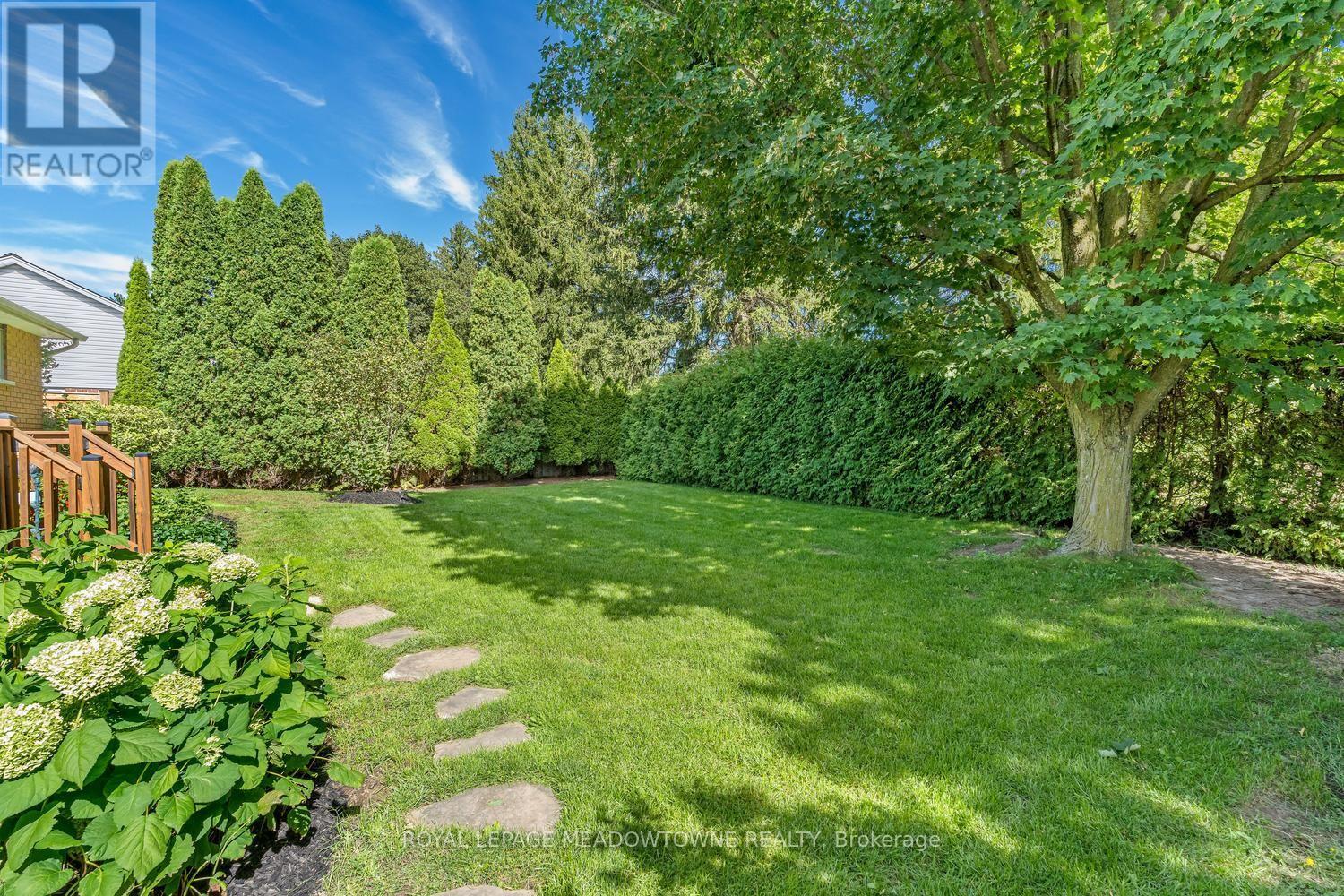 164 Henry Street Property Photo 39