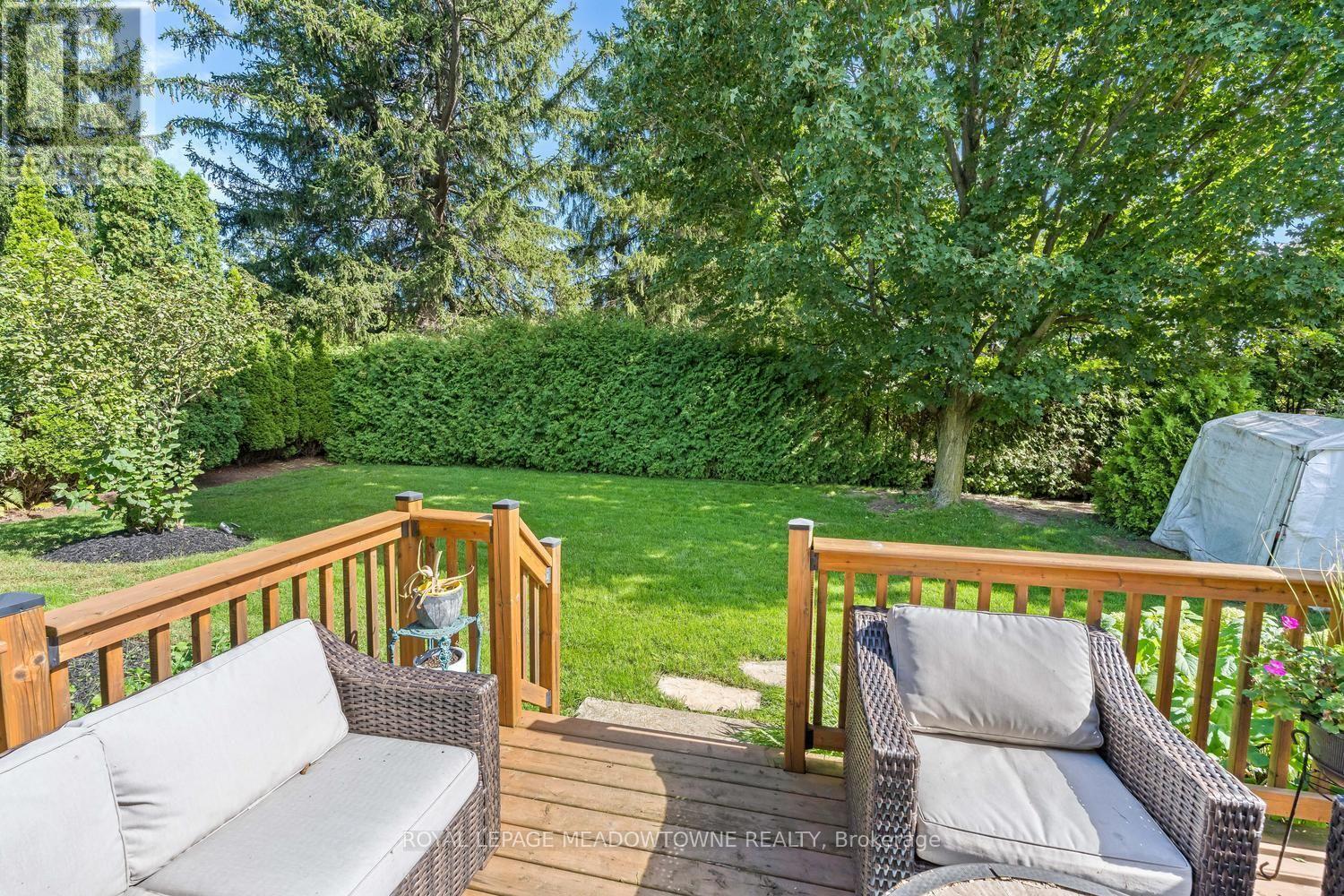 164 Henry Street Property Photo 43