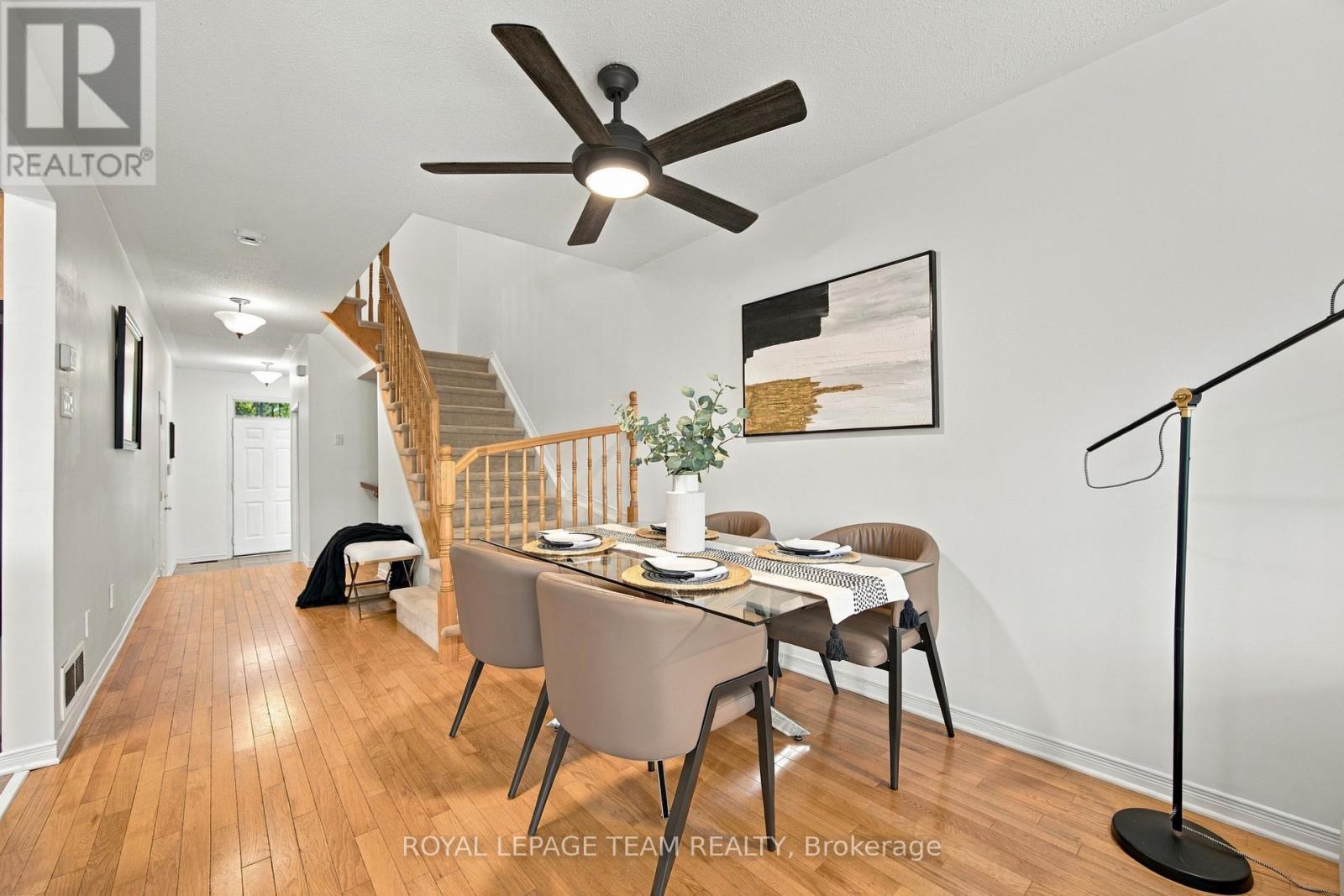 135 Gatespark Private Property Photo 6