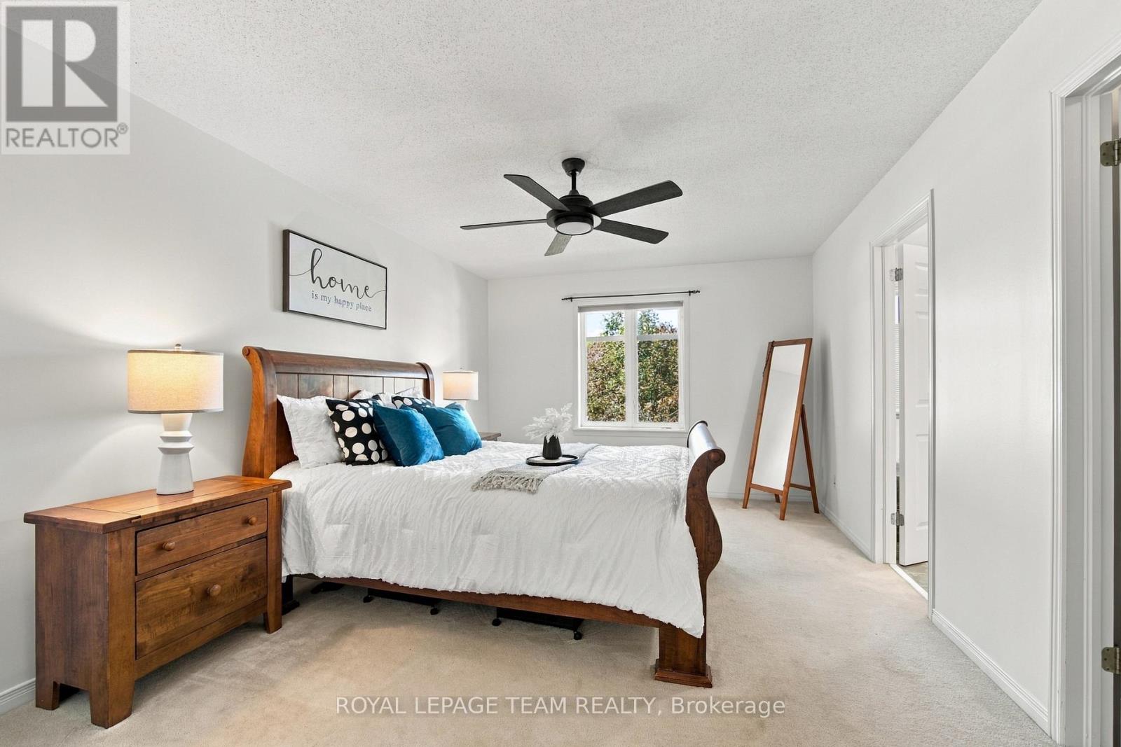 135 Gatespark Private Property Photo 18
