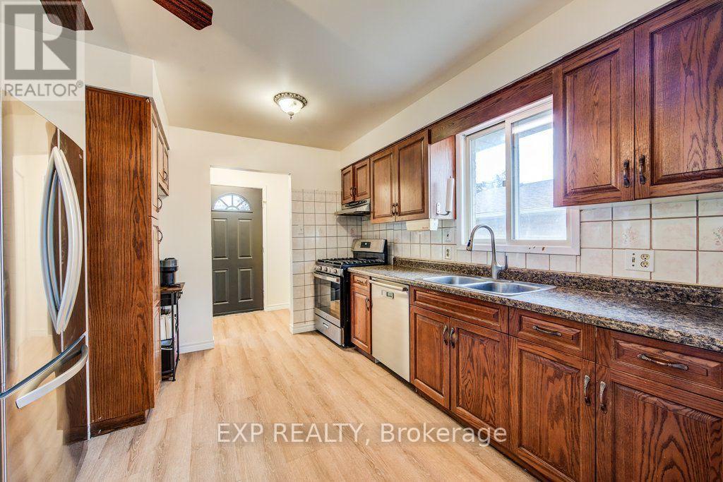 143 Sunrise Place Property Photo 7