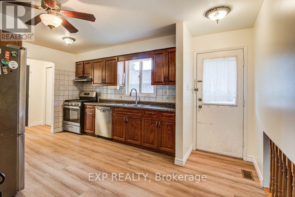 143 Sunrise Place Property Photo 9