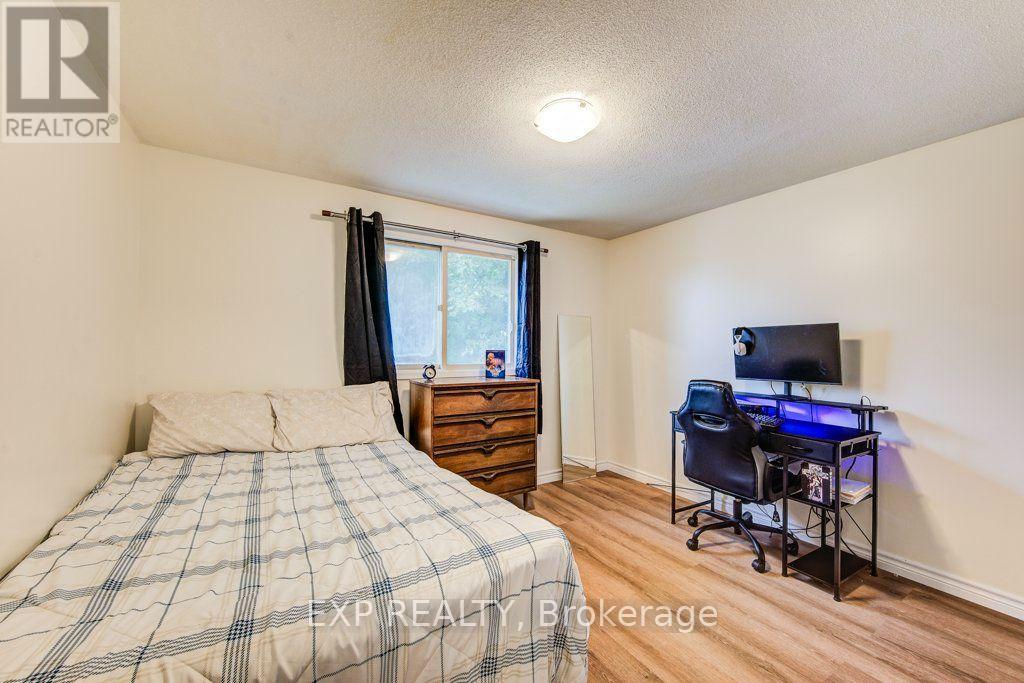 143 Sunrise Place Property Photo 18