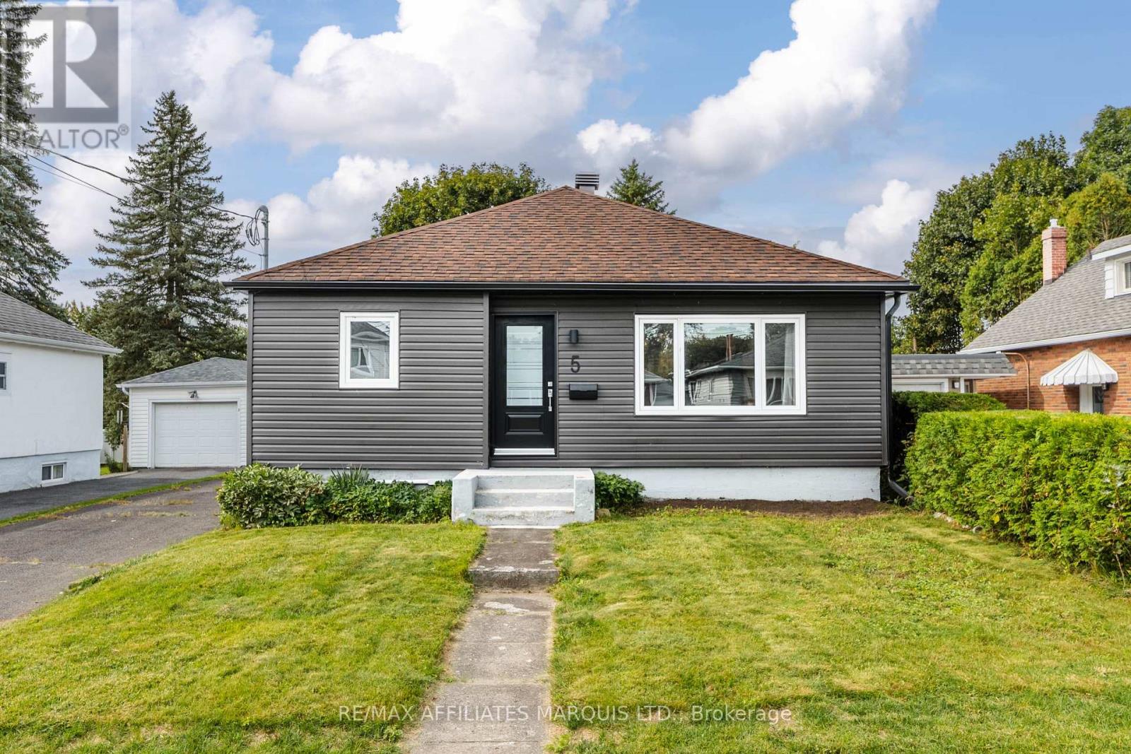 5 Anthony Street Property Photo 2