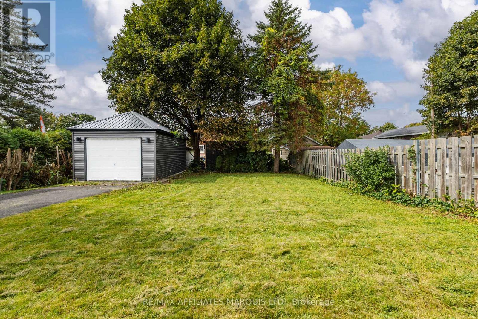 5 Anthony Street Property Photo 35
