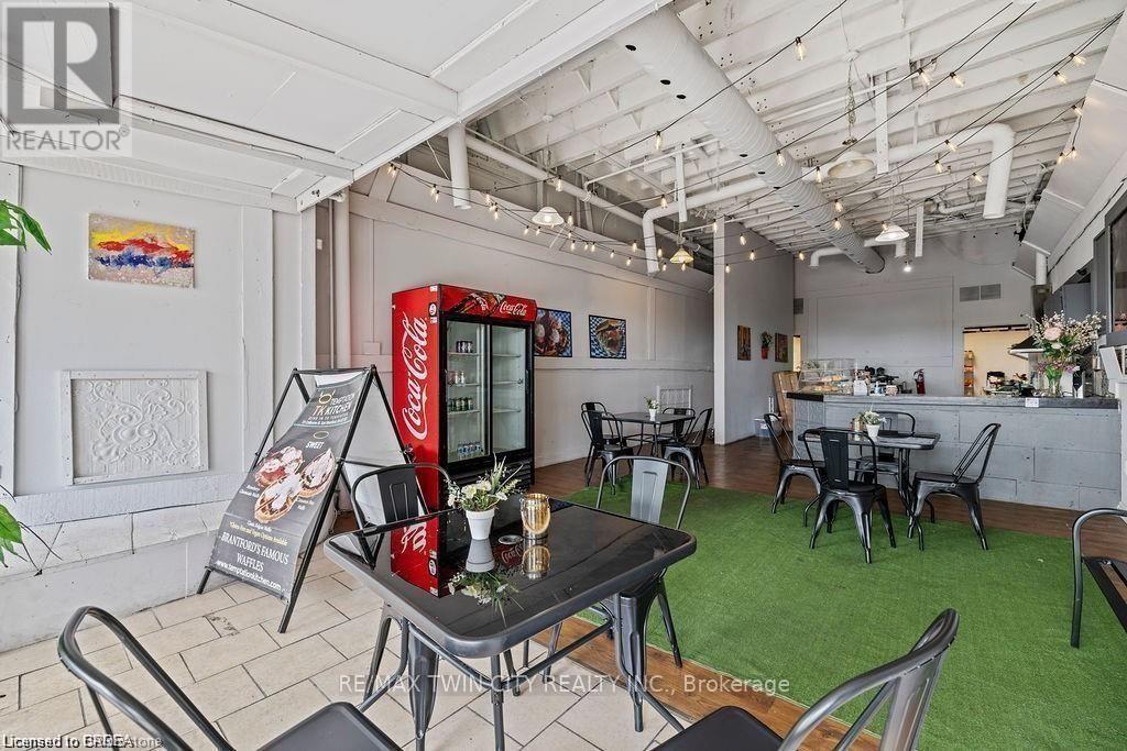 70 Colborne Street Property Photo 14