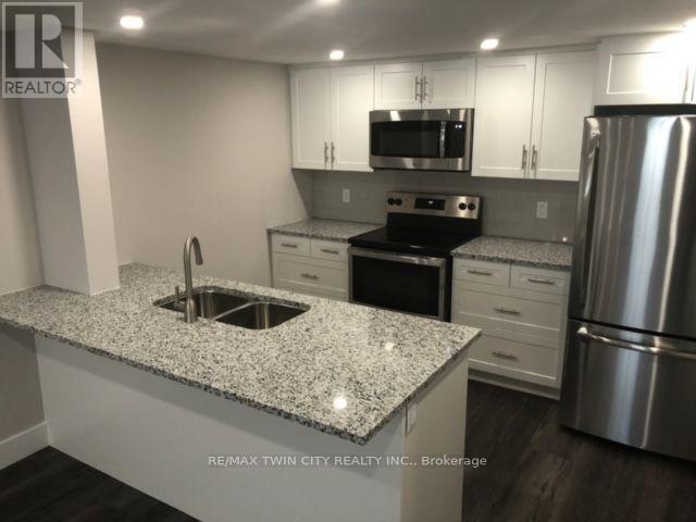 805 Rockway Drive Property Photo 10
