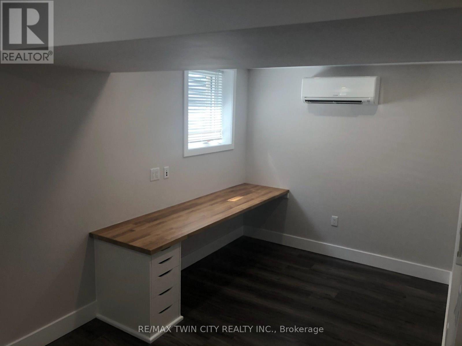 805 Rockway Drive Property Photo 12