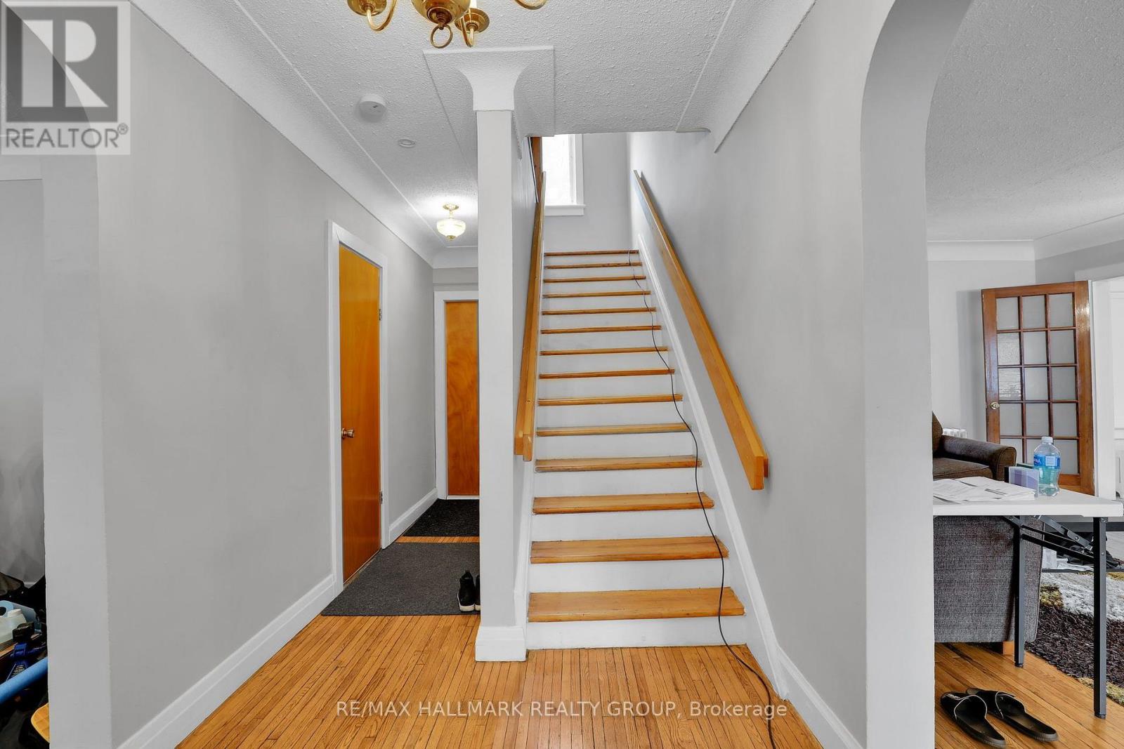 310 Mona Avenue Property Photo 3