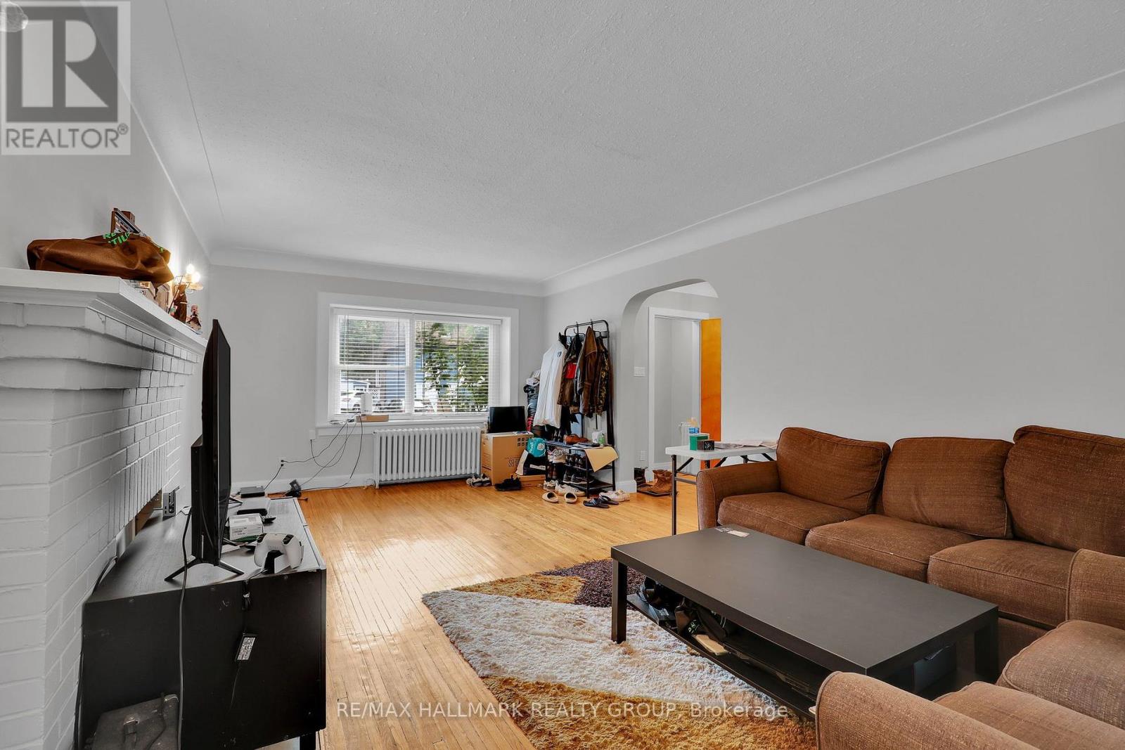 310 Mona Avenue Property Photo 6